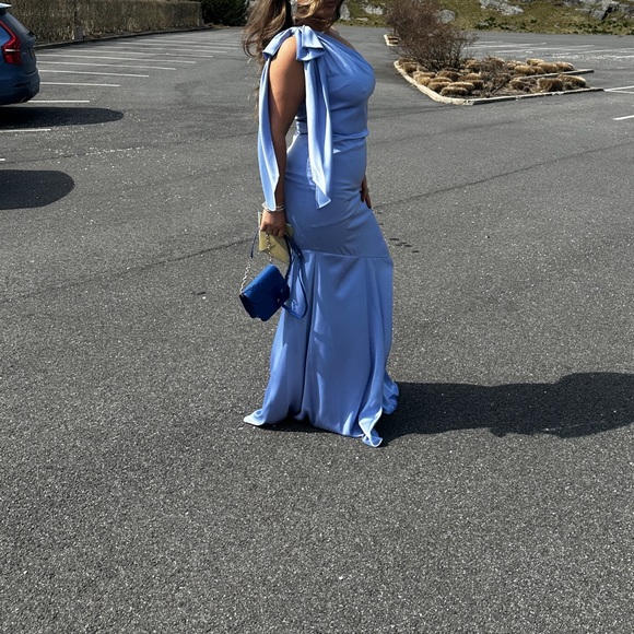 Aidan mattox baby blue silk Long one shoulder mermaid gown size 8 - Picture 3 of 13